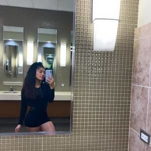 Meet your Posher, Lilibeth